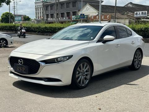 Mazda Mazda3 3 2020 2.0L AT