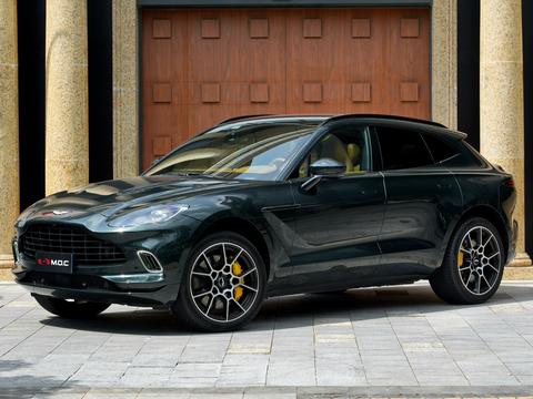 Aston Martin DBX