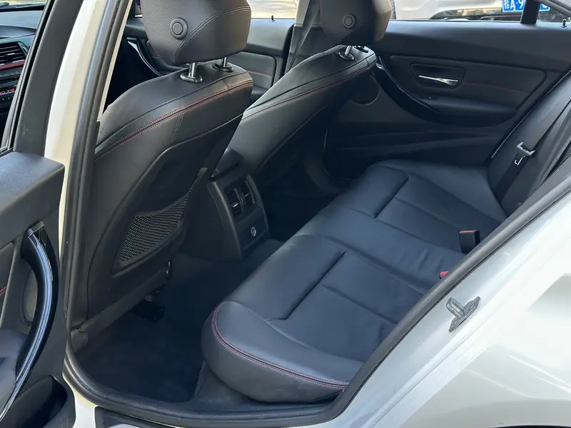 BMW 3 Series — фото 13