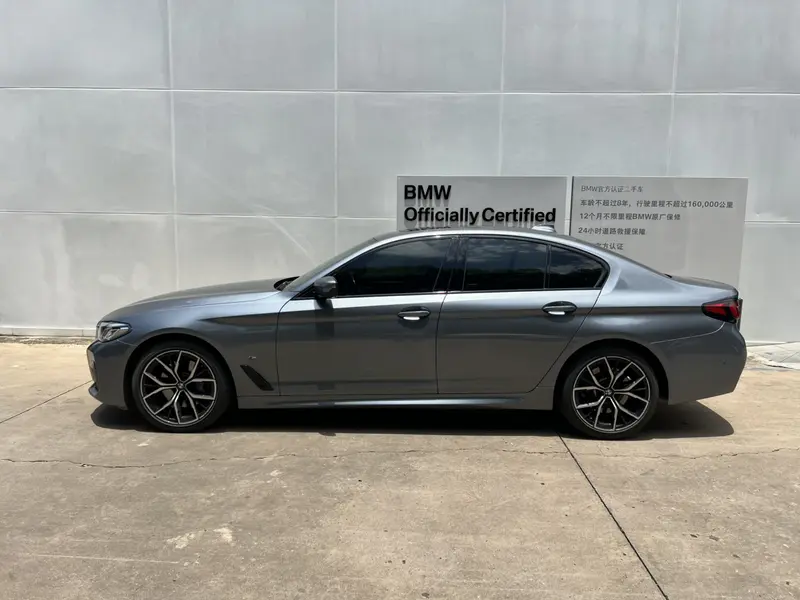 BMW 5 Series — фото 3