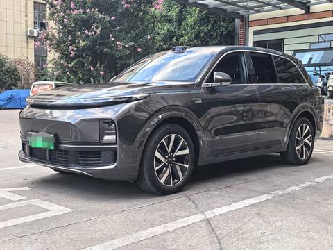 Li Auto L8
