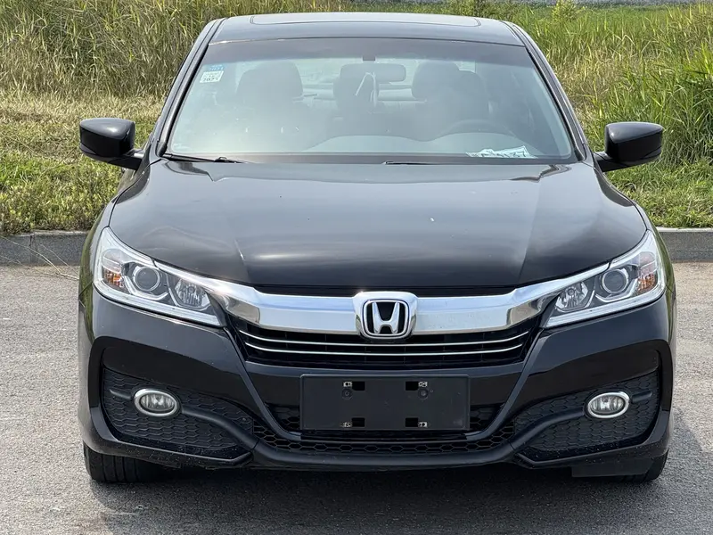 Honda Accord — фото 2