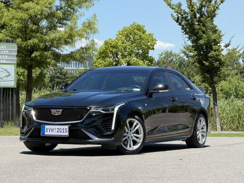 Cadillac CT4