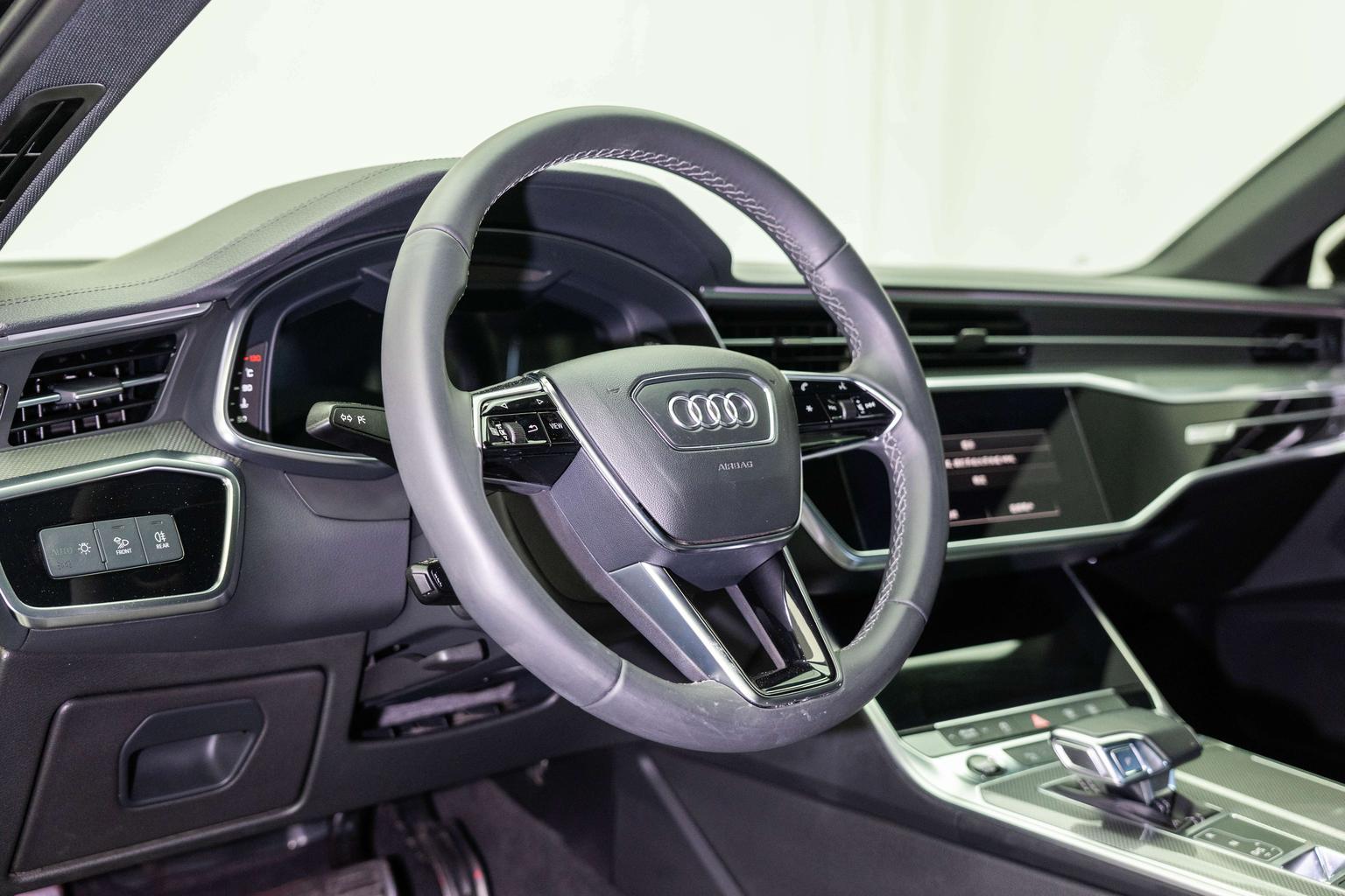 Audi A6L 2022 40 TFSI Luxury