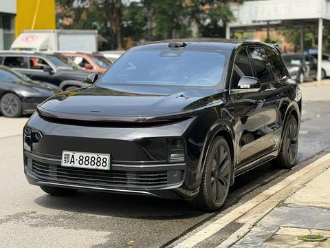 Li Auto L8, 2024 год