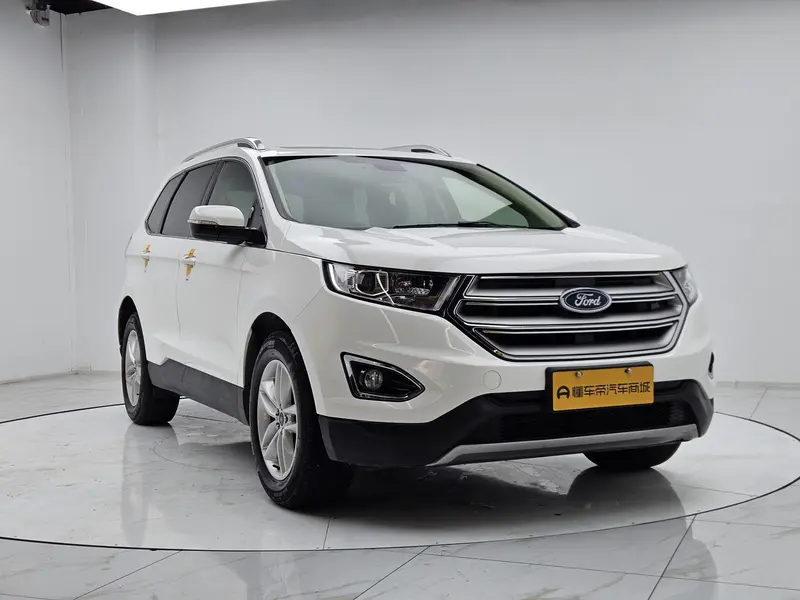 Ford Edge — фото 3