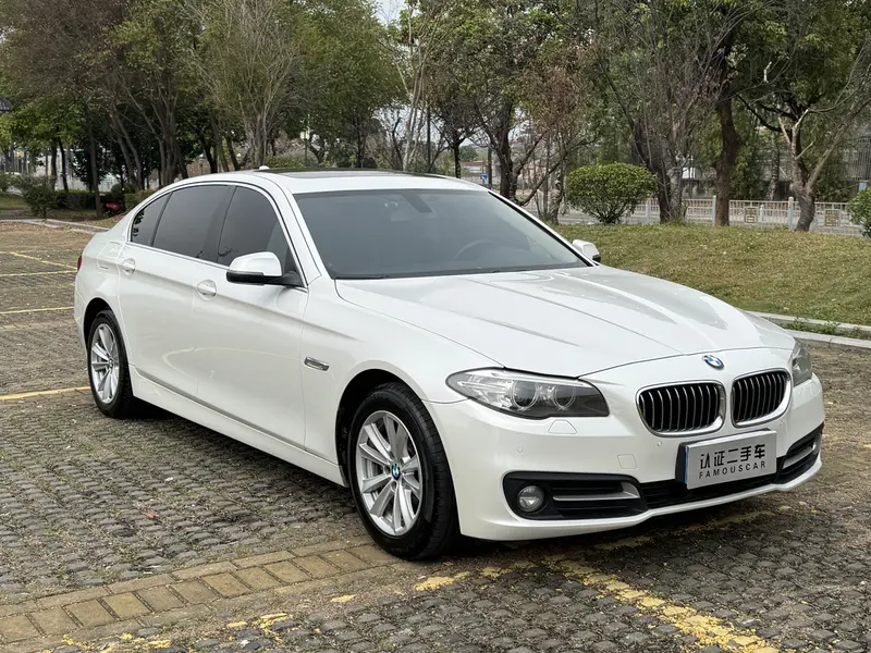 BMW 5 Series — фото 3
