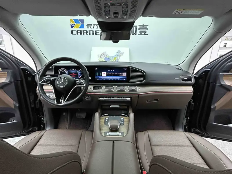 Mercedes-Benz GLE — фото 6