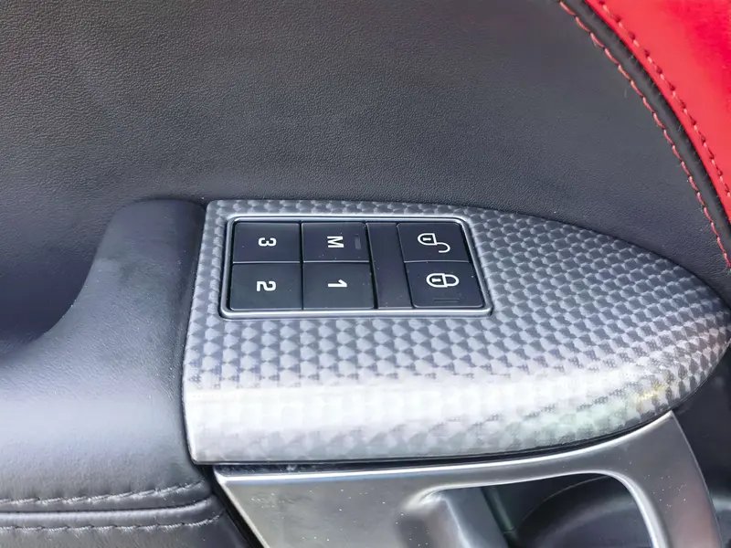 Land Rover Range Rover Sport 3.0 L6 HSE DYNAMIC — фото 14