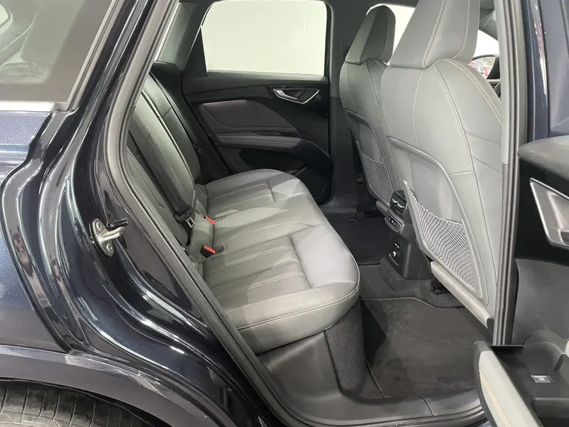 Audi Q4 e-tron 40 e-tron — фото 10