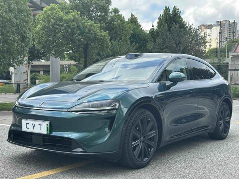 Luxeed R7