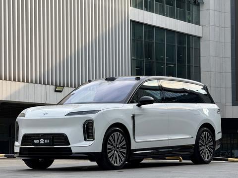 Nio ES9