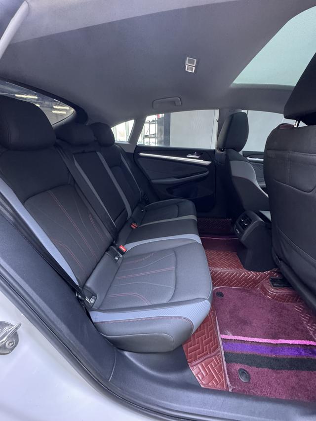 Volkswagen Lingdu 2022 Белый из Китая, фото 2