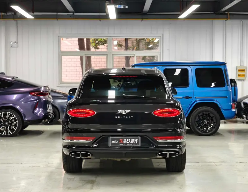 Bentley Bentayga — фото 5