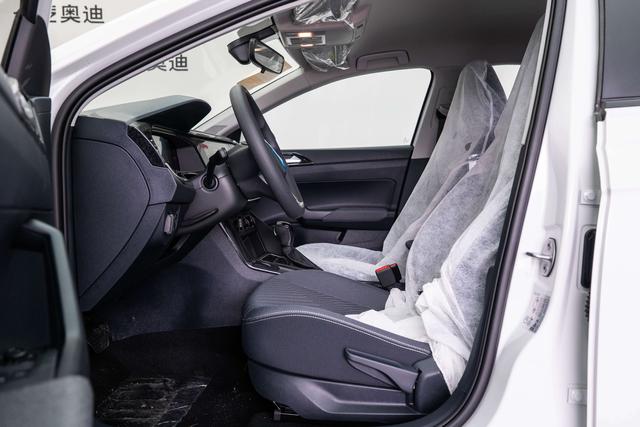 Volkswagen Lavida 2026 Белый из Китая