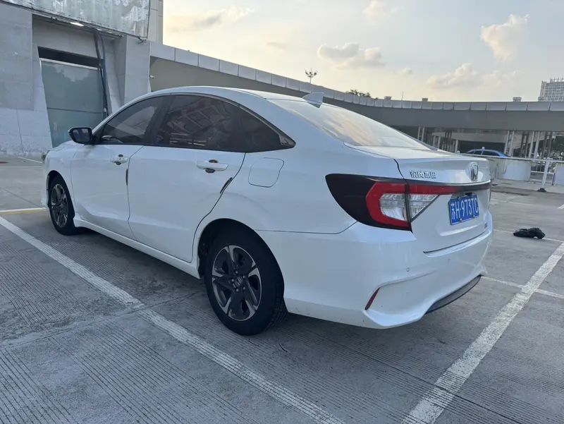 Honda Envix — фото 5