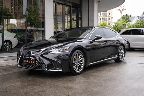 Lexus LS