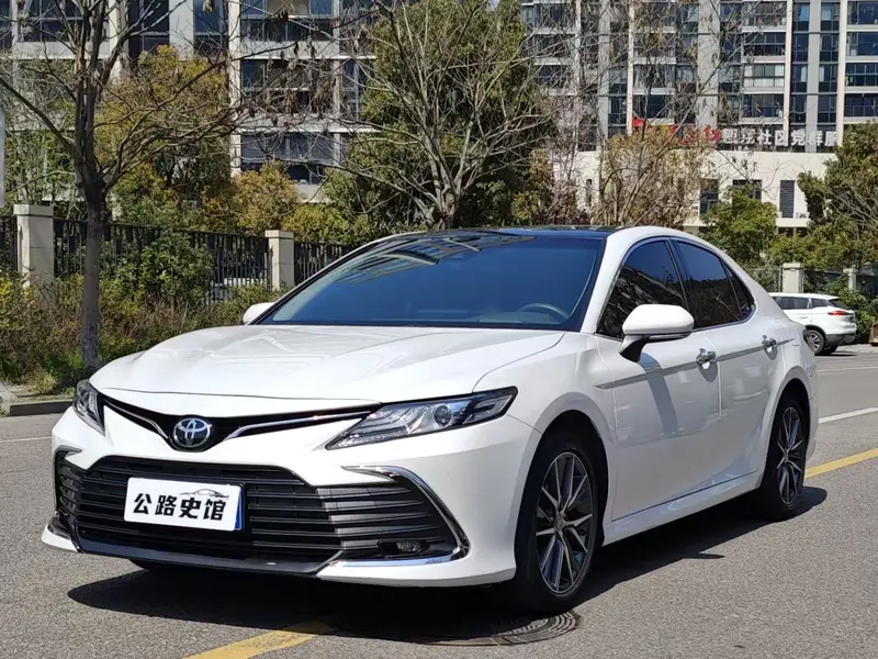 Toyota Camry 2.5 G Luxury