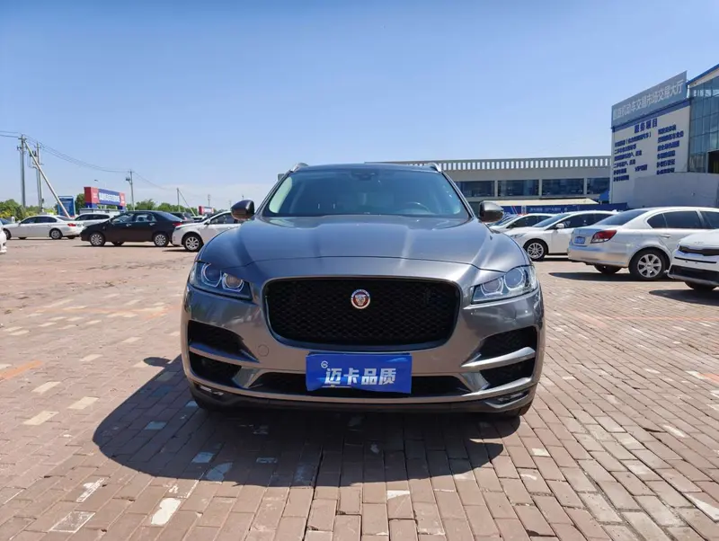 Jaguar F-PACE — фото 2