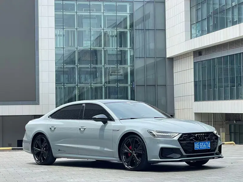 Audi A7L — фото 3