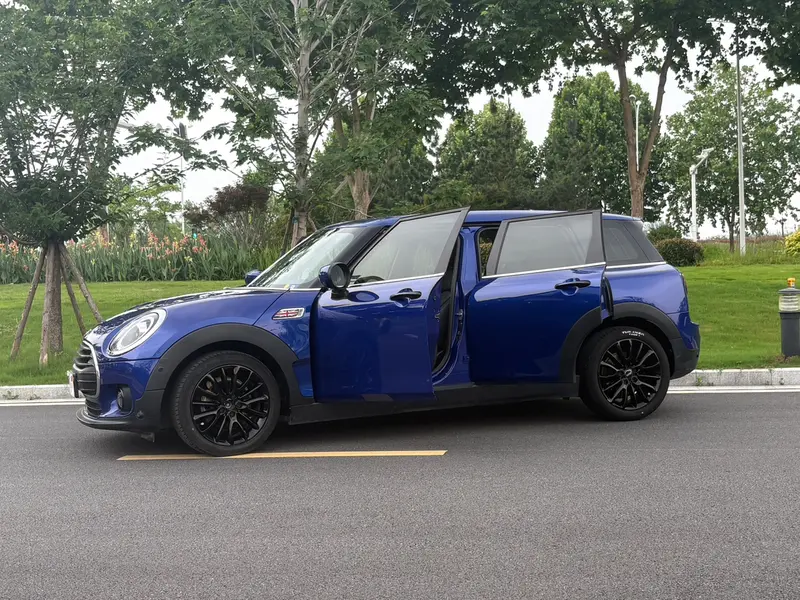 MINI CLUBMAN 1.5 T ONE — фото 3