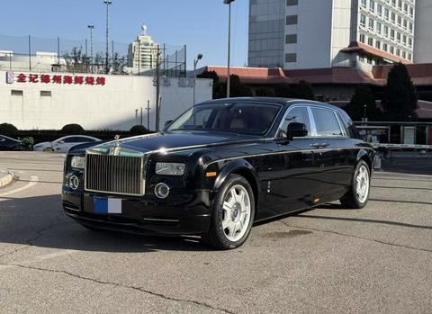 Rolls-Royce Phantom