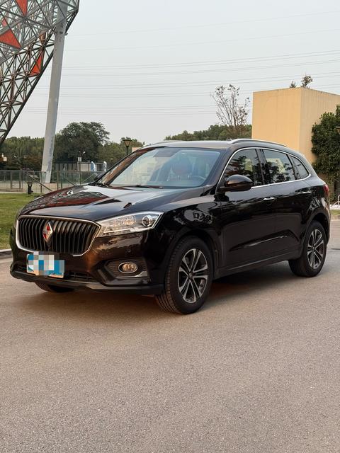 Borgward BX7