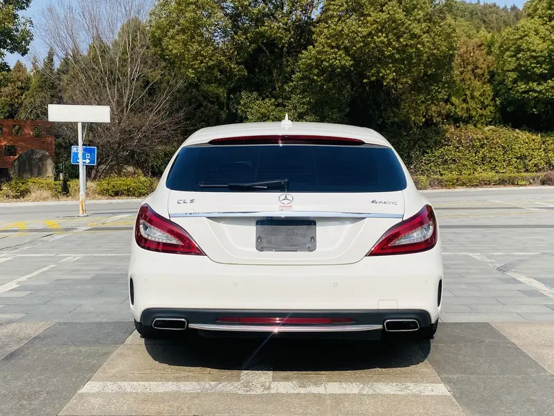 Mercedes-Benz CLS — фото 4