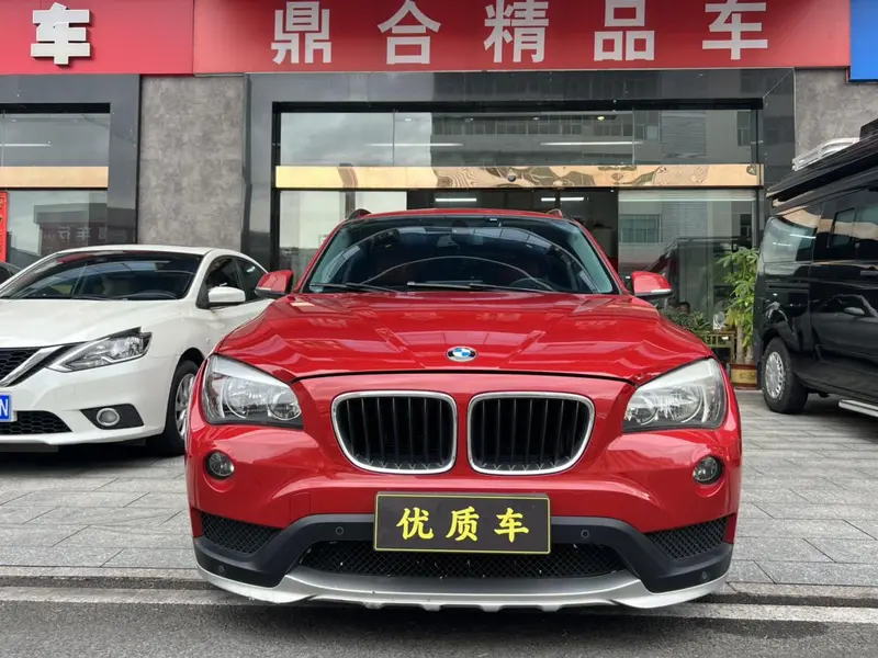 BMW X1 sDrive18i — фото 2