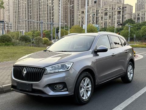 Borgward BX7