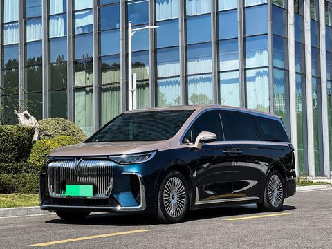 VOYAH Dreamer PHEV