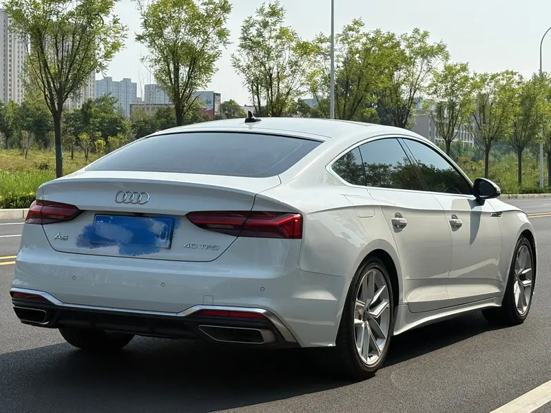 Audi A 5 Sportback 40 TFSI — фото 5