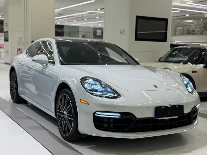 Porsche Panamera — фото 3