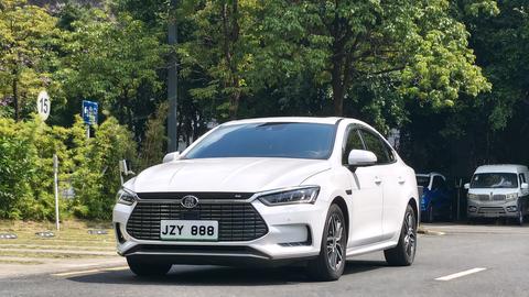 BYD Qin Pro EV