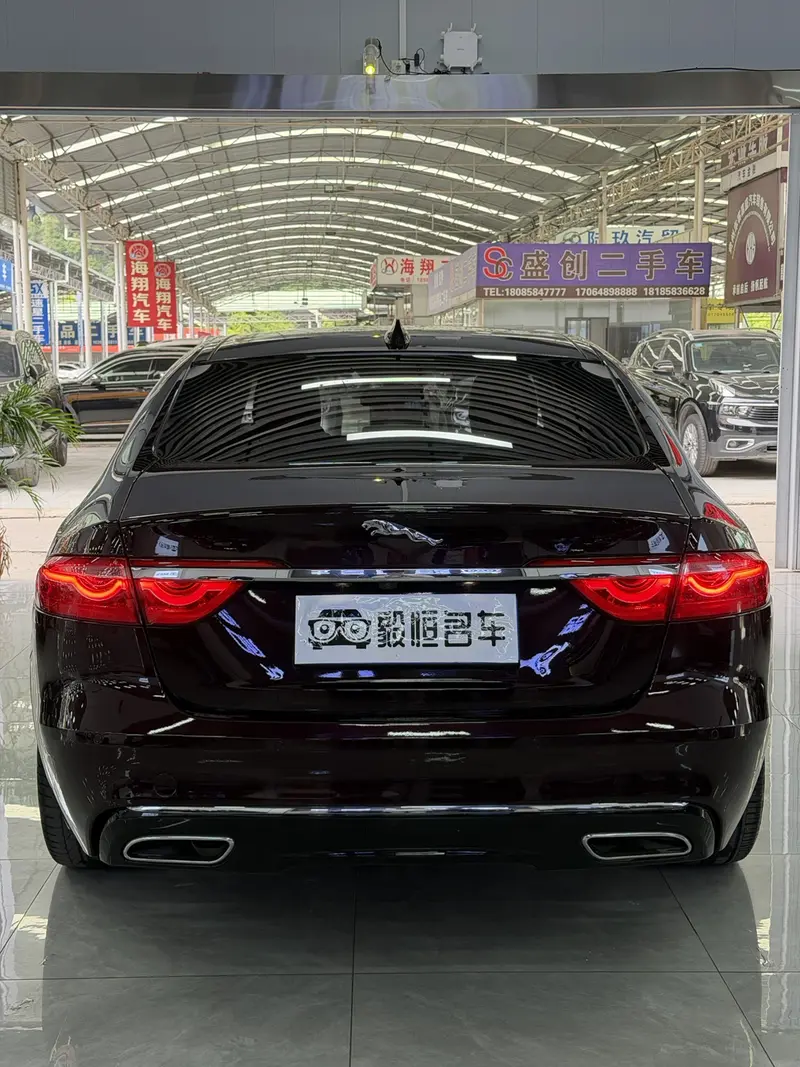 Jaguar XFL 2.0 T P 200 2 WD Elite — фото 4