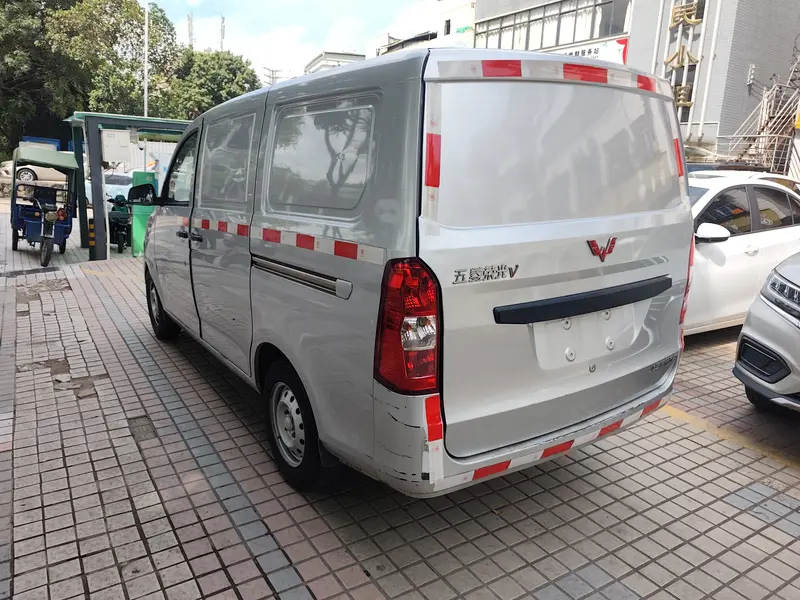 Wuling Rongguang V — фото 4