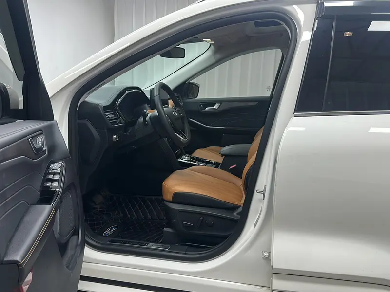 Ford Escape EcoBoost 245 полный привод — фото 17