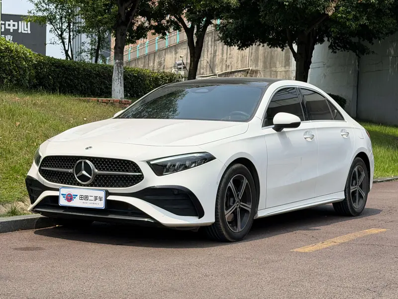 Mercedes-Benz A-Class — фото 1