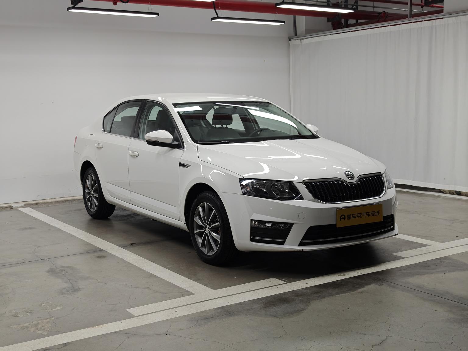 Skoda Octavia 2017 1.6L AT