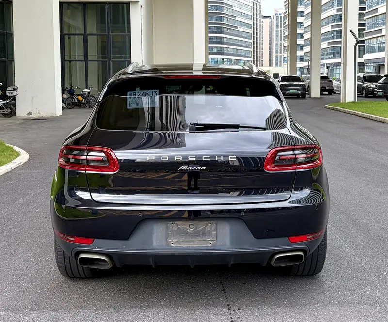 Porsche Macan 2.0 T — фото 5