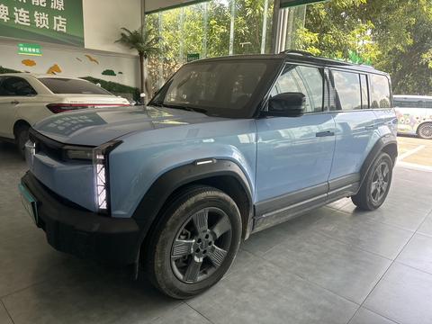 iCAR 03
