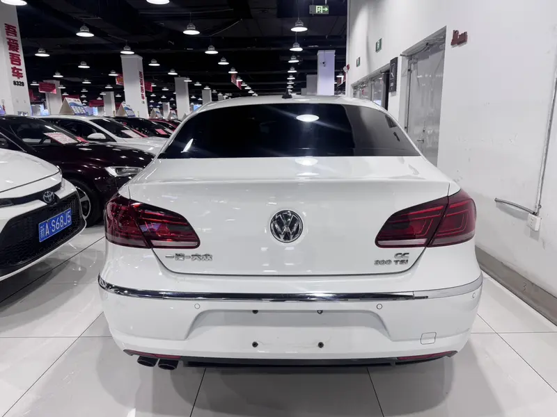 Volkswagen CC — фото 5