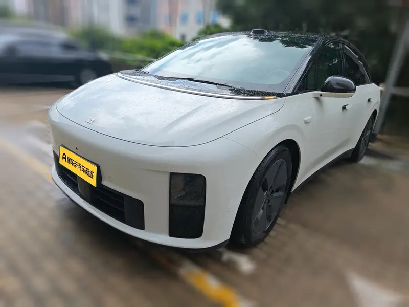 Lixiang i 6 2 WD
