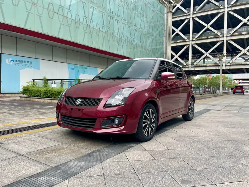 Suzuki 1.5 L AT Limited Edition