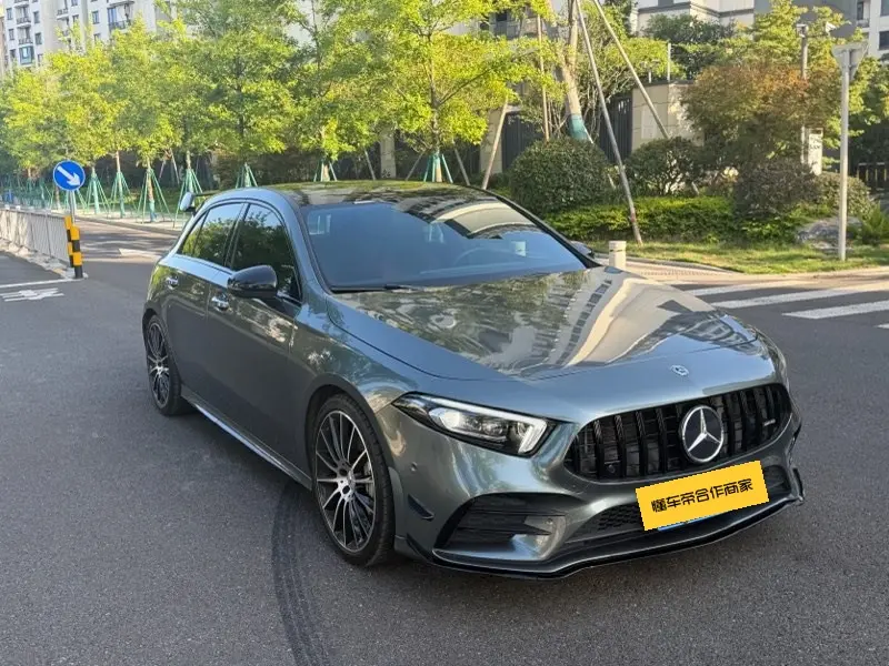 Mercedes-Benz A-Class AMG A 35 4MATIC — фото 3