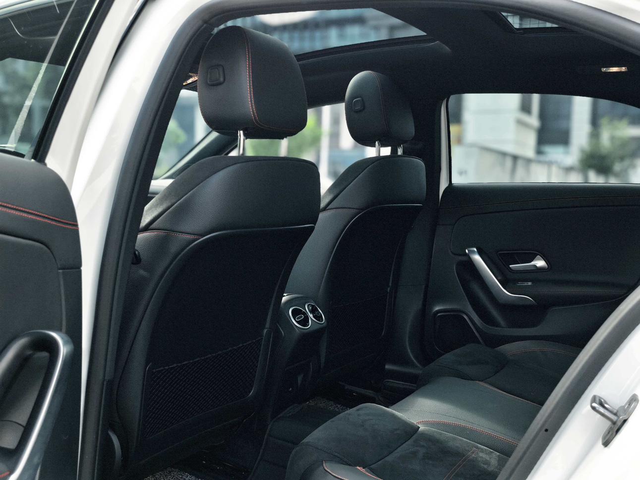 Mercedes-Benz A-Class A 2025 A 200 L Fashion