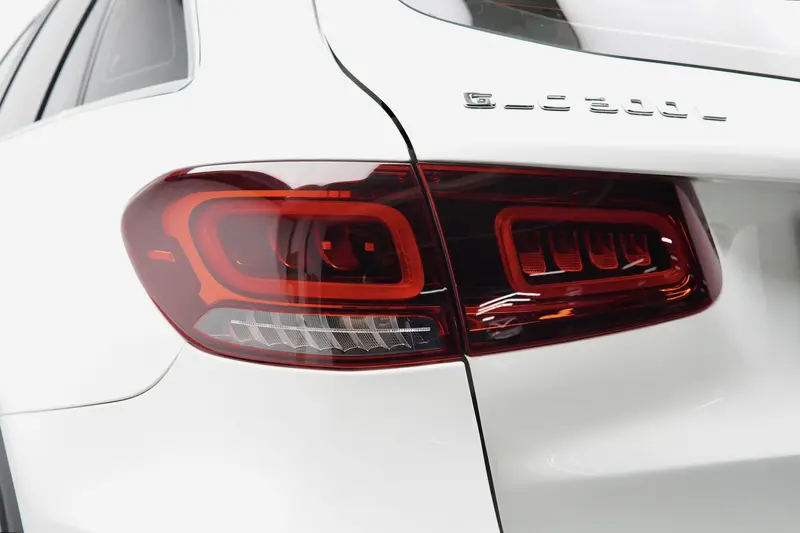 Mercedes-Benz GLC — фото 10