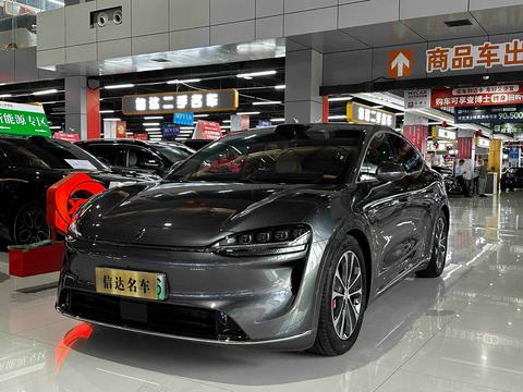 Luxeed R7