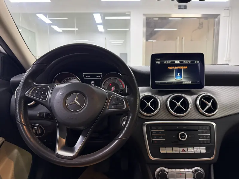 Mercedes-Benz GLA — фото 9