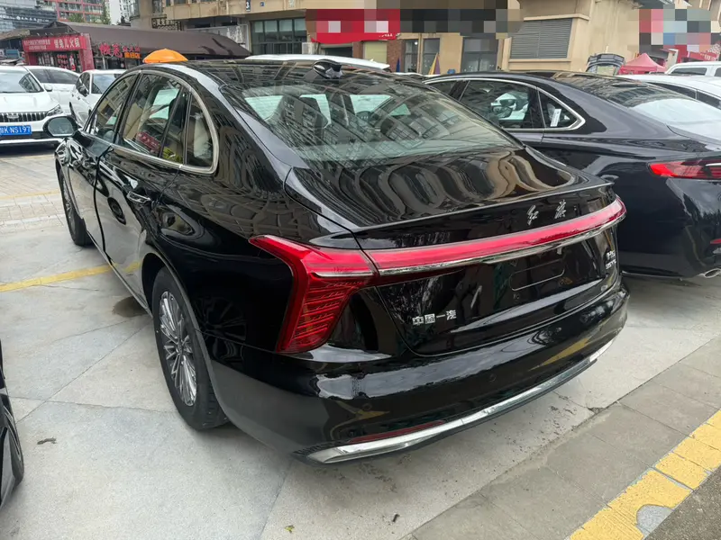 Hongqi H5 — фото 4